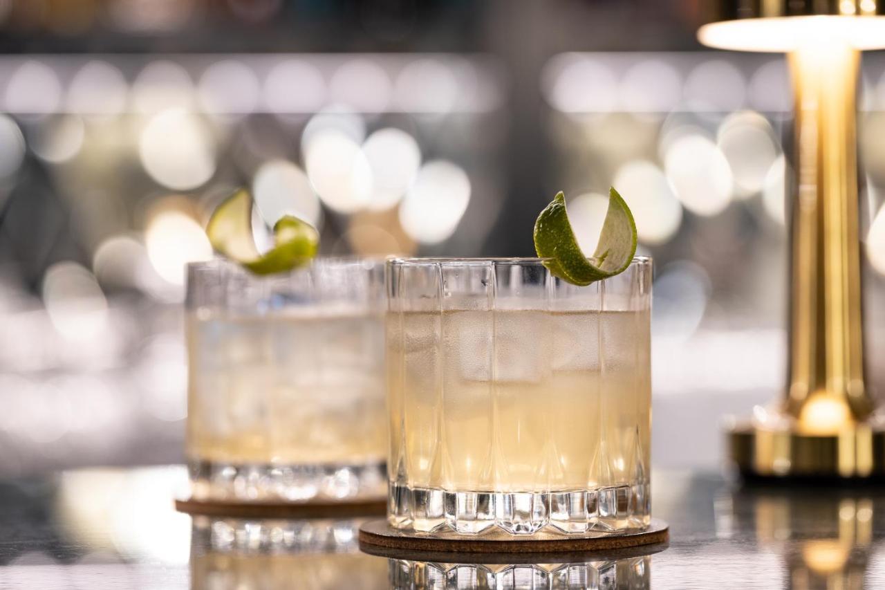 Sun Street Hotel Shoreditch London Eksteriør bilde A vodka gimlet